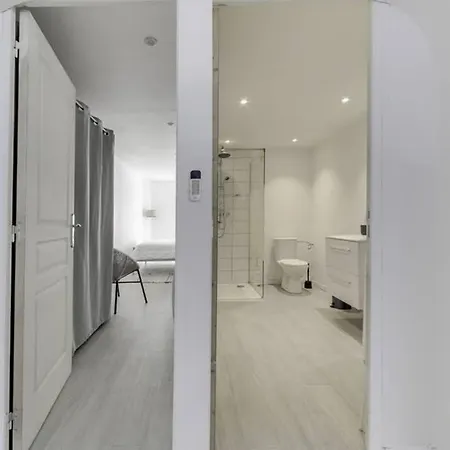 Διαμέρισμα Natural Chic Au Coeur De Ρενς